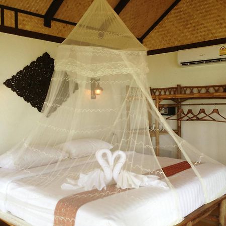 Nautilus Right On The Beach Resort Ко-Ланта Екстер'єр фото